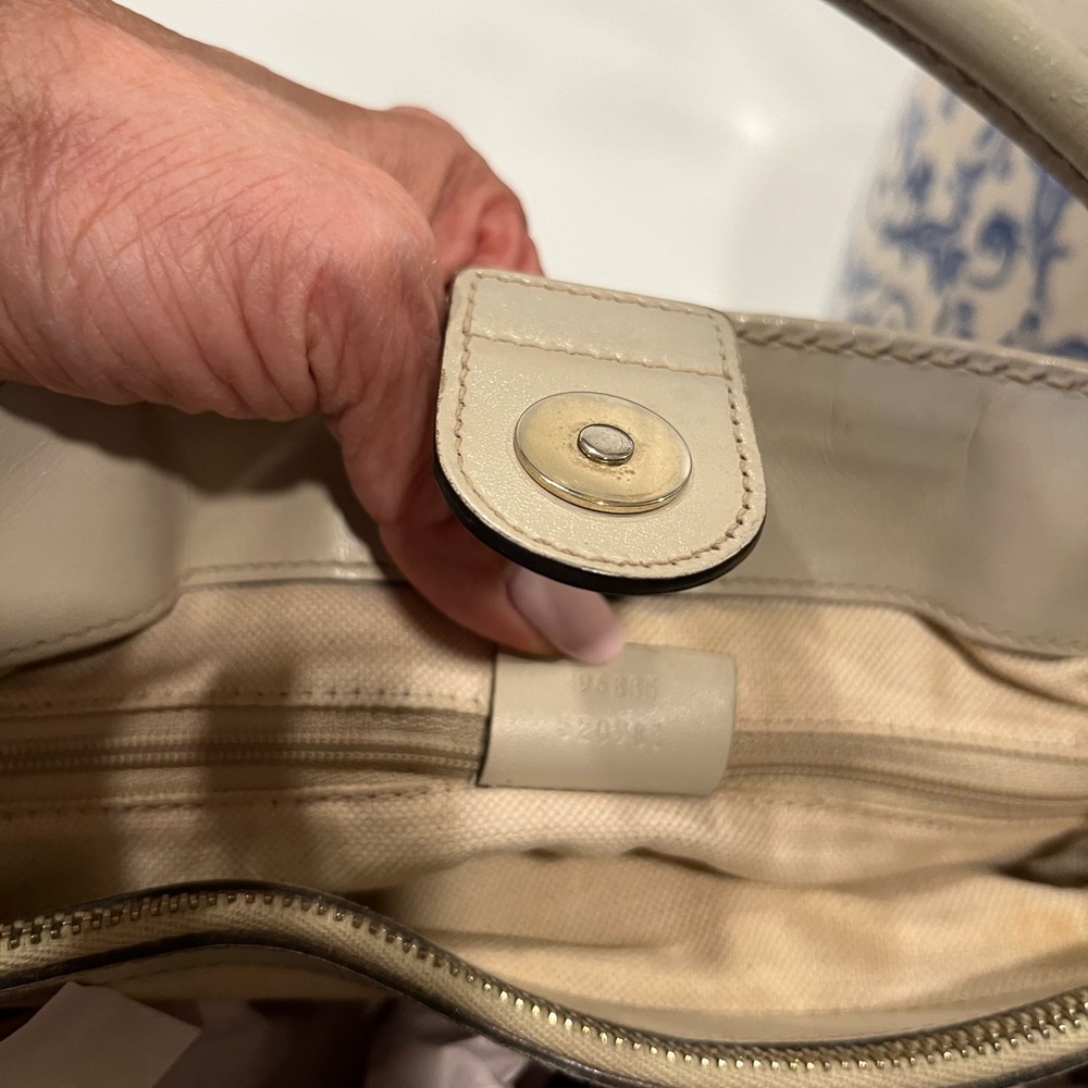 Gucci Monogram Bag Tote Purse - Picture 3 of 13